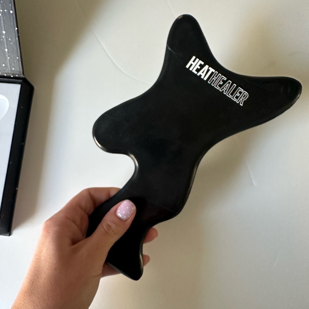 HEAT HEALER Black Stone Lymphatic Body Paddle Gua Sha - Picture 3 of 4